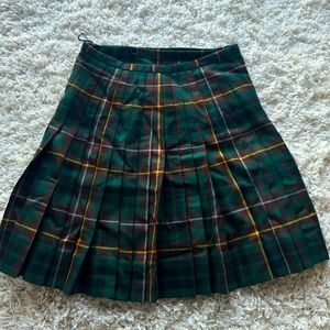 Burberry Female MIDI Skirt Green Size 0